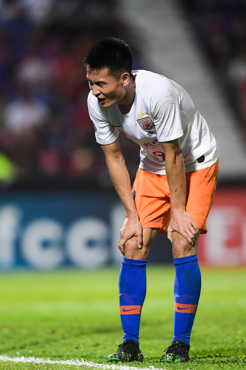 关于里昂训练开放日，今晨强势反弹引欢呼，中超在即，细节决定成败的信息