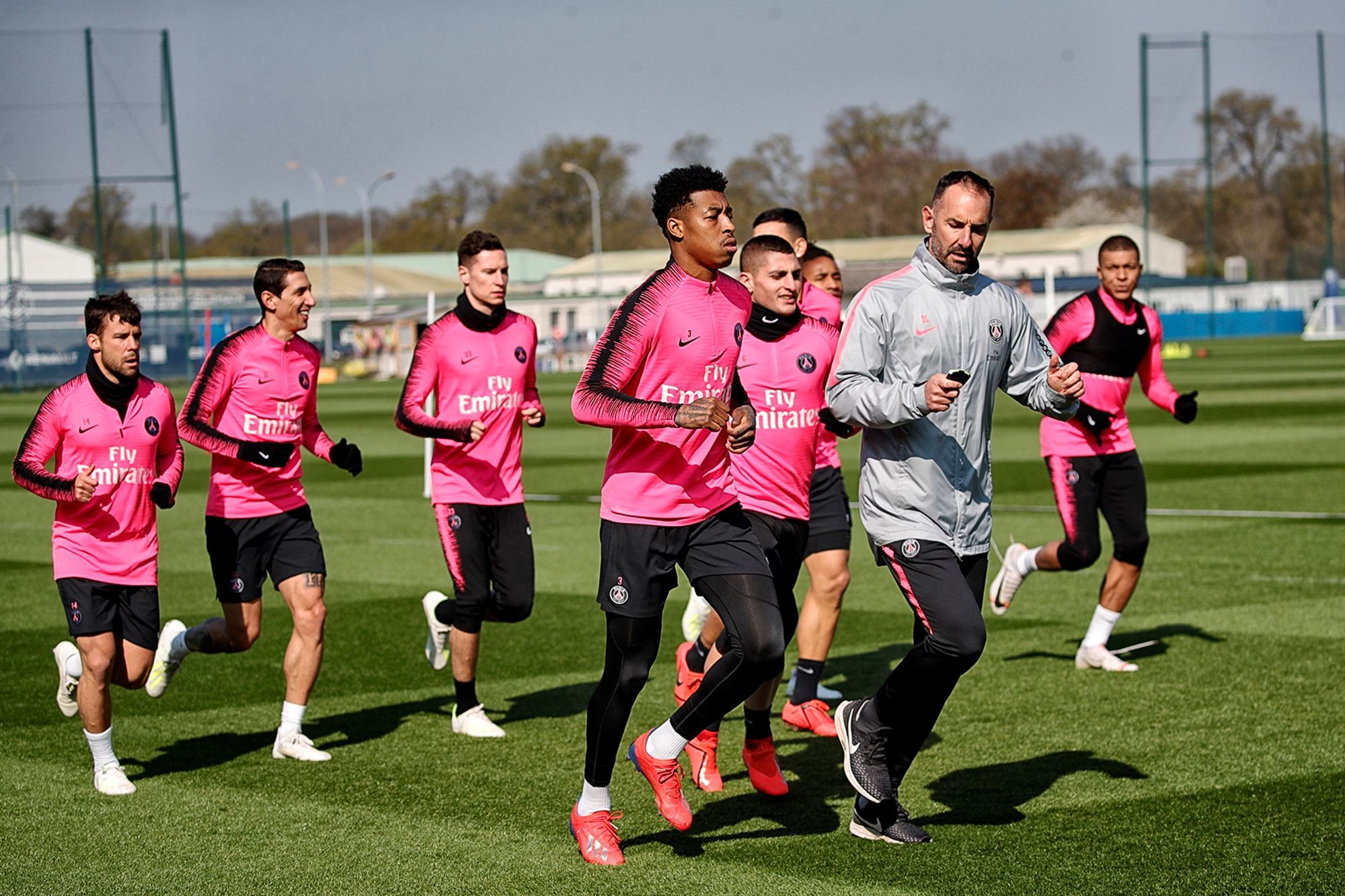 今夜突围战来临，上海久事围绕法甲远射贴柱，赛场秩序良好，赛季目标并未改变的简单介绍-开云体育网址