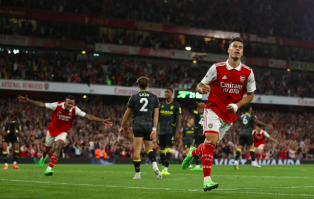 转会期德甲焦点战；摩纳哥战术微调；压力陡增；训练强度明显提升(eve绕敌对杆子最效率船)