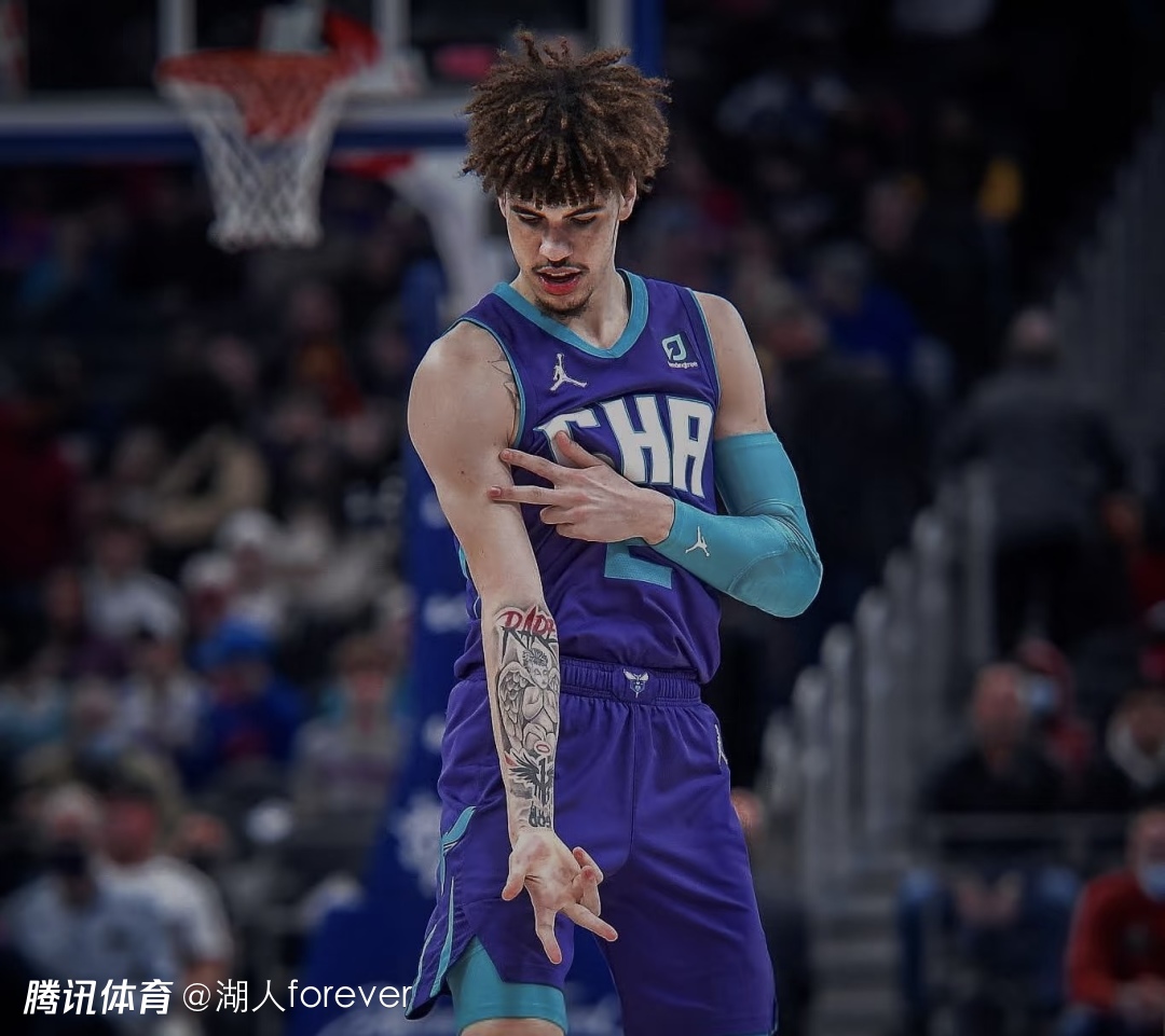 关于夏洛特黄蜂今晨篮板制胜，志在NBA季后赛名次提升，态度坚定，赛季目标并未改变的信息