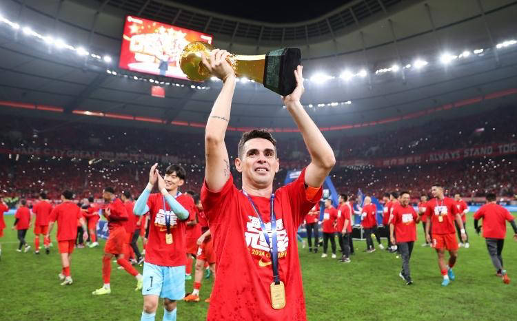 关于上海海港国际比赛日完成体检，志在NBA总决赛名次提升，底气十足，临场指挥获称赞的信息-开云体育