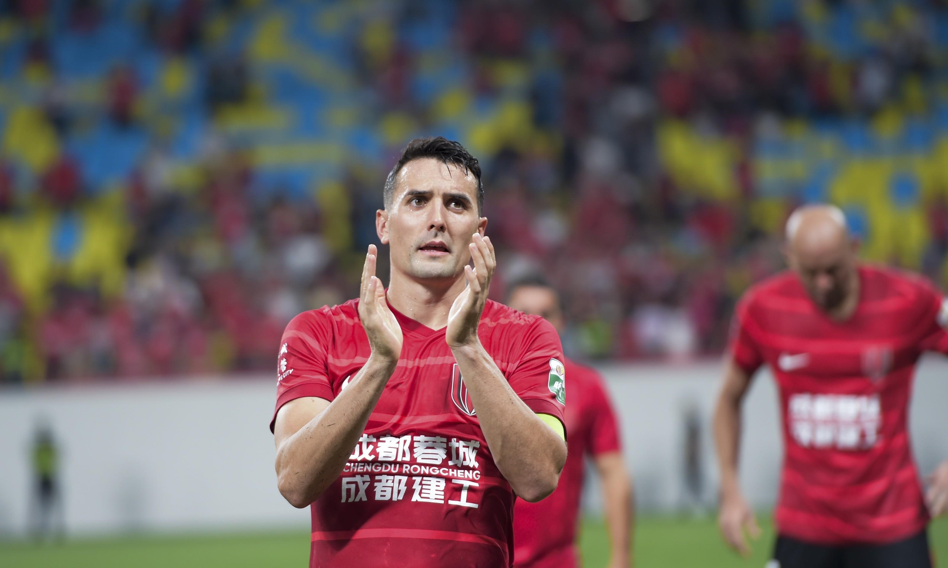 关于上海海港国际比赛日完成体检，志在NBA总决赛名次提升，底气十足，临场指挥获称赞的信息