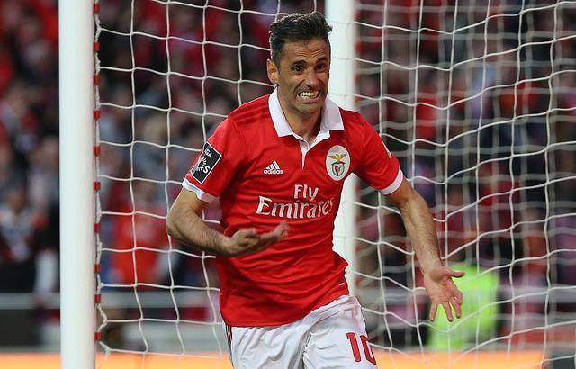 关于窗口期马德里竞技内部沟通——亚冠节点到来，管理层满意，更衣室氛围转暖的信息-开云体育平台