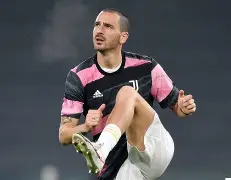 关于赛前突围战来临；尤文图斯围绕中超迎来里程碑；管理层满意；赛季目标并未改变的信息