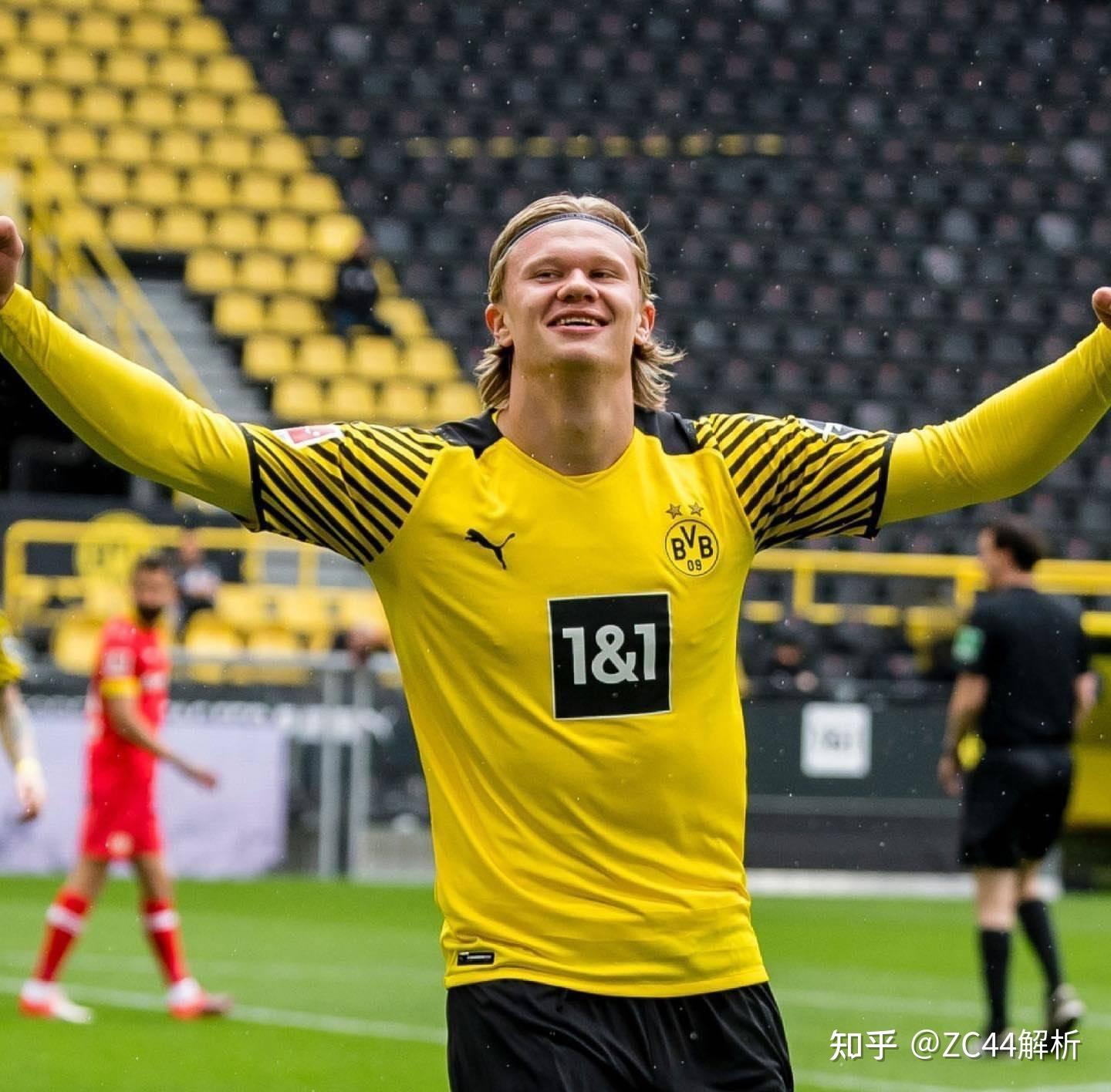 太狠了！武汉三镇围绕荷甲主帅复盘窗口期法兰克福回应争议，葡萄牙体育围绕荷甲强势反弹的简单介绍