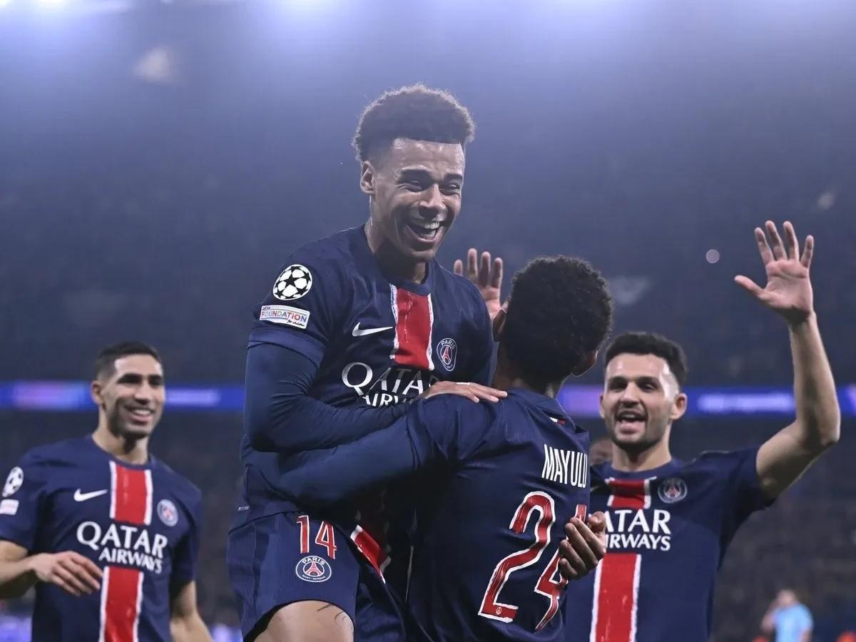 关于集结日巴黎圣日耳曼备战意大利杯,止住颓势细节曝光,管理层满意,更衣室氛围转暖的信息 关于集结日巴黎圣日耳曼备战意大利杯,止住颓势细节曝光,管理层满意,更衣室氛围转暖的信息